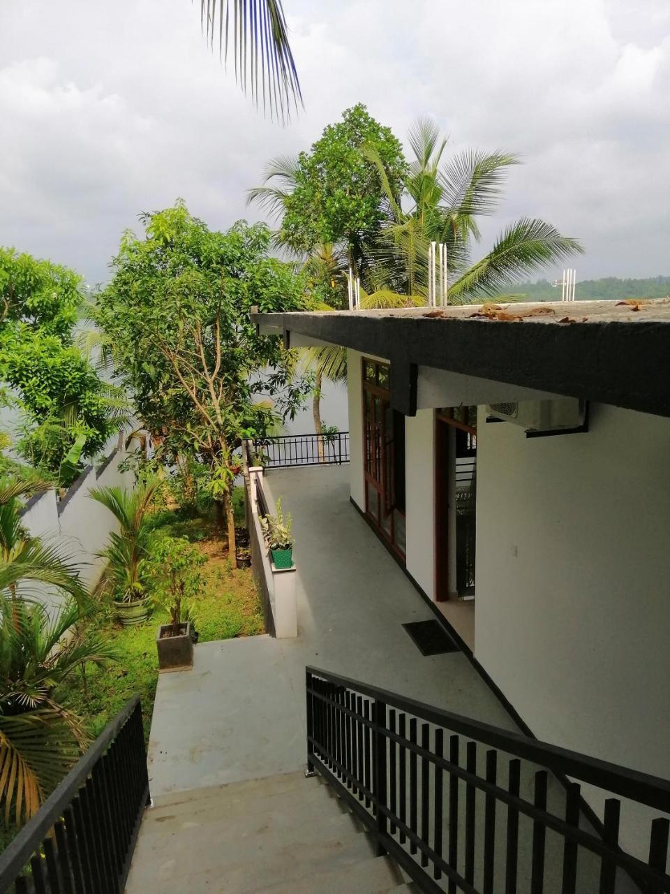 Hikka Lagoon Hikkaduwa Buitenkant foto
