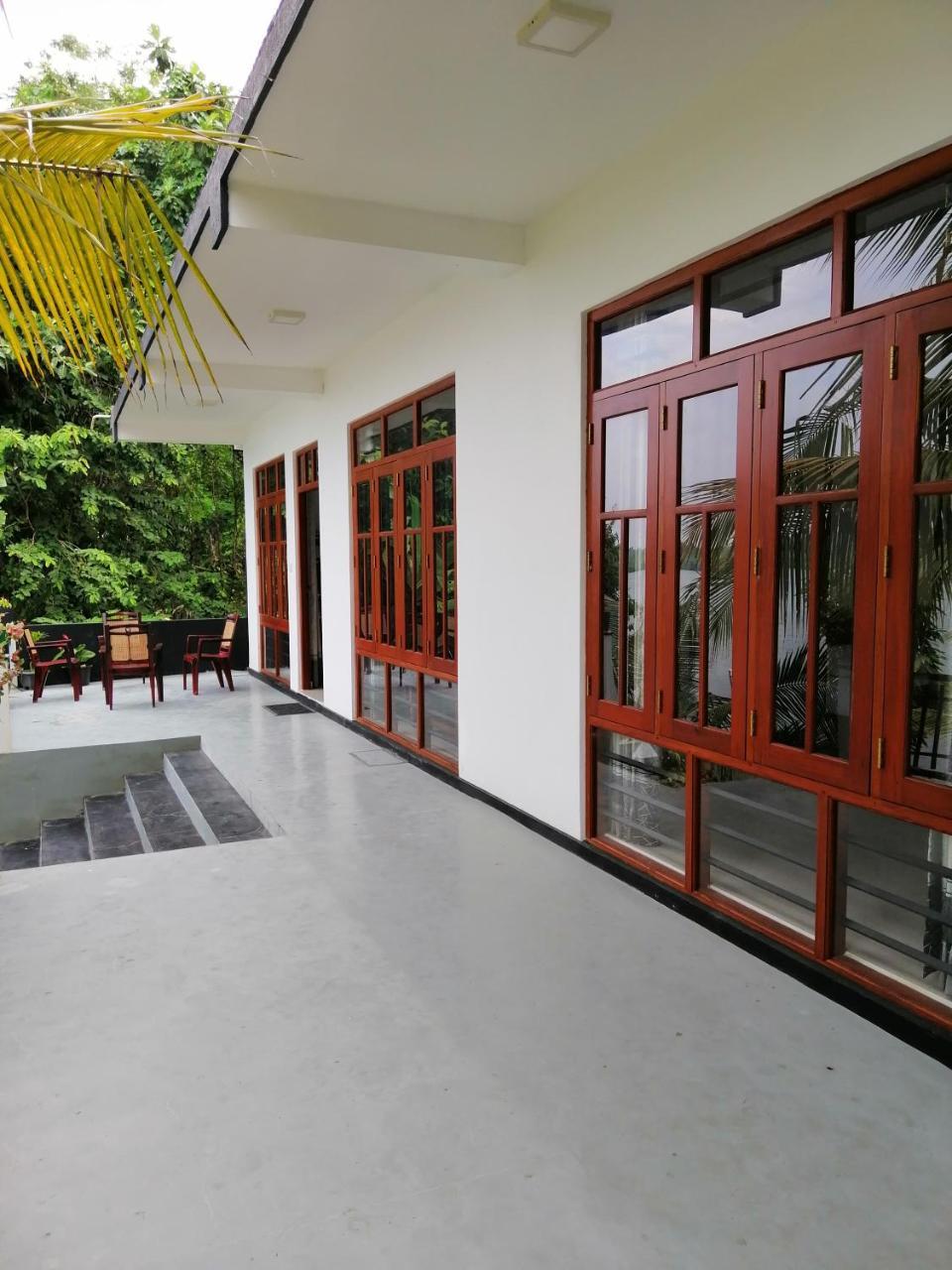 Hikka Lagoon Hikkaduwa Buitenkant foto