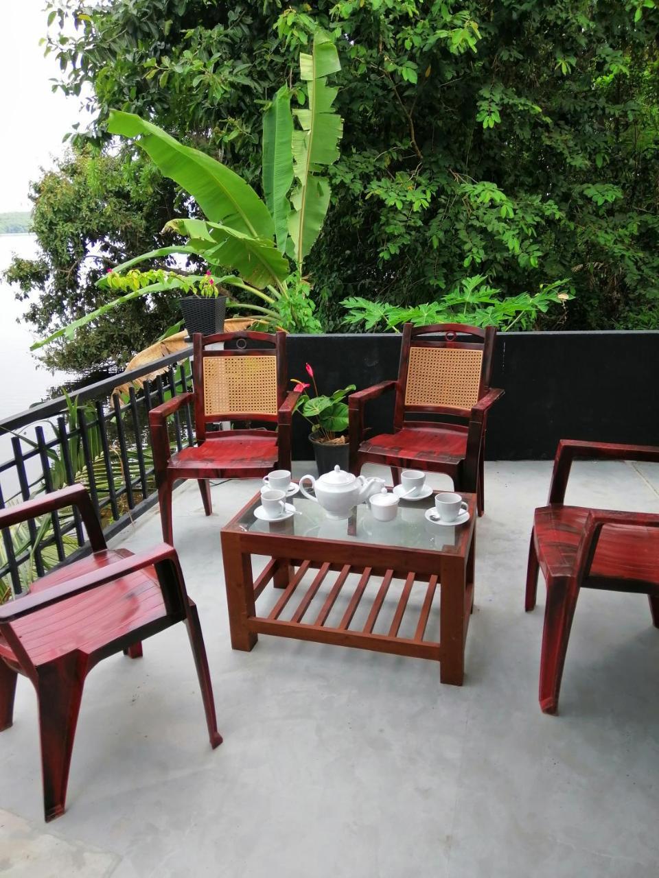 Hikka Lagoon Hikkaduwa Buitenkant foto